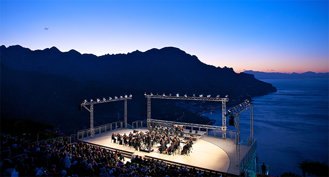 Concerto all'aperto sul mare in Costiera Amalfitana